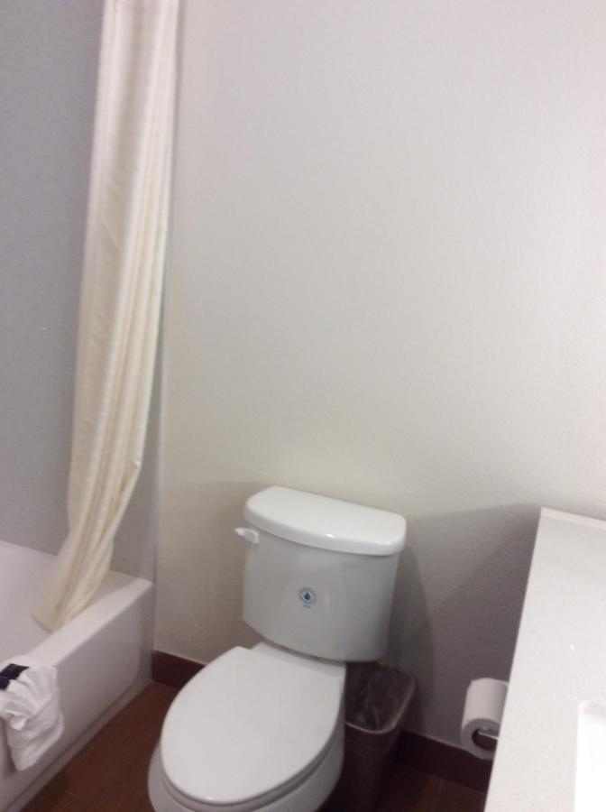 Regency Inn & Suites- Nw Houston Jersey Village Pokoj fotografie